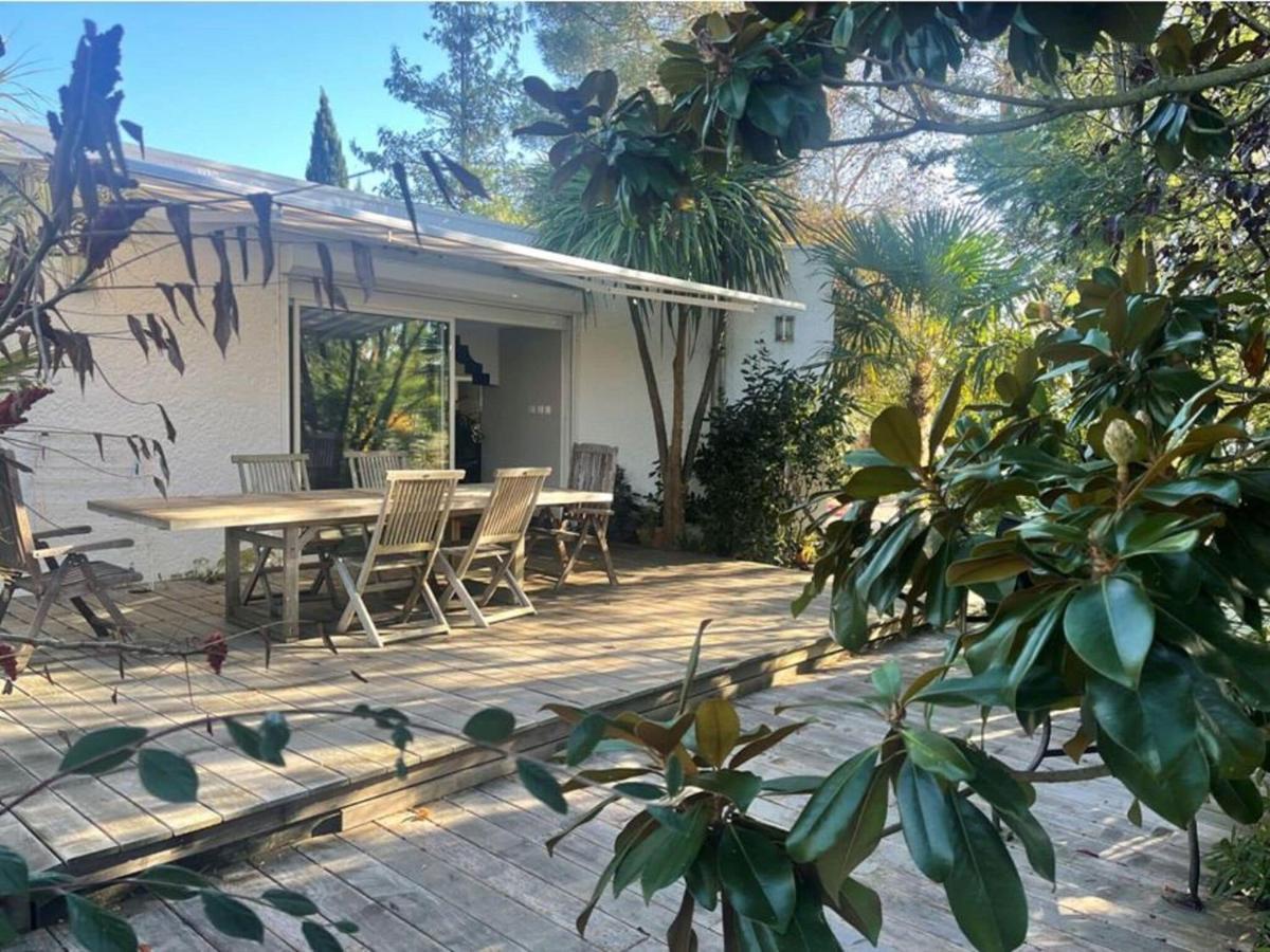 Holiday Home With Indoor Pool, Le Porge Eksteriør bilde