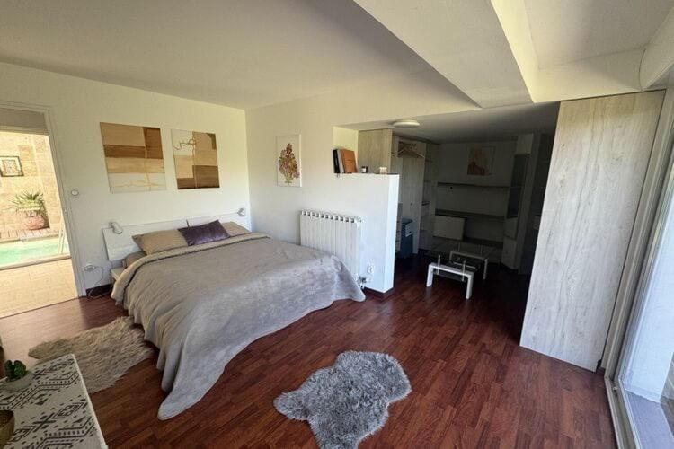 Holiday Home With Indoor Pool, Le Porge Eksteriør bilde